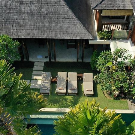 Villa Suar Drupadi Seminyak Exterior foto