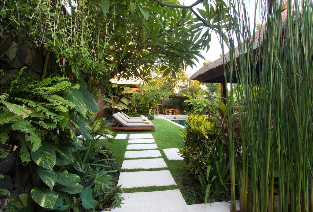 Villa Suar Drupadi Seminyak Exterior foto